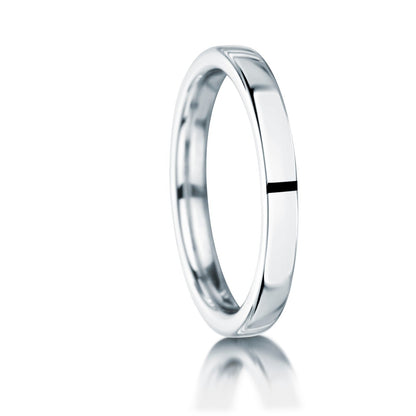 Straight on view of 18ct White gold plain 2.5mm wide wedding ring on a white background.